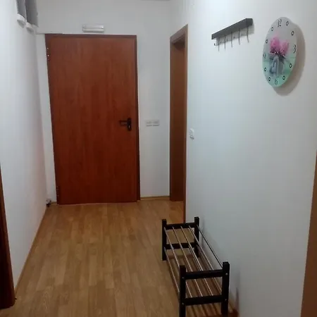 Apartment Flamanita *