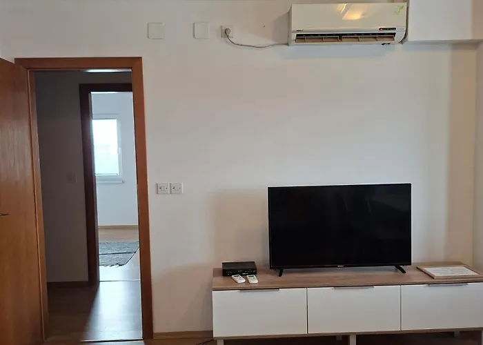 Apartment Flamanita *